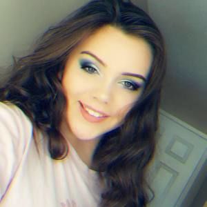 Meet your Posher, Sianna